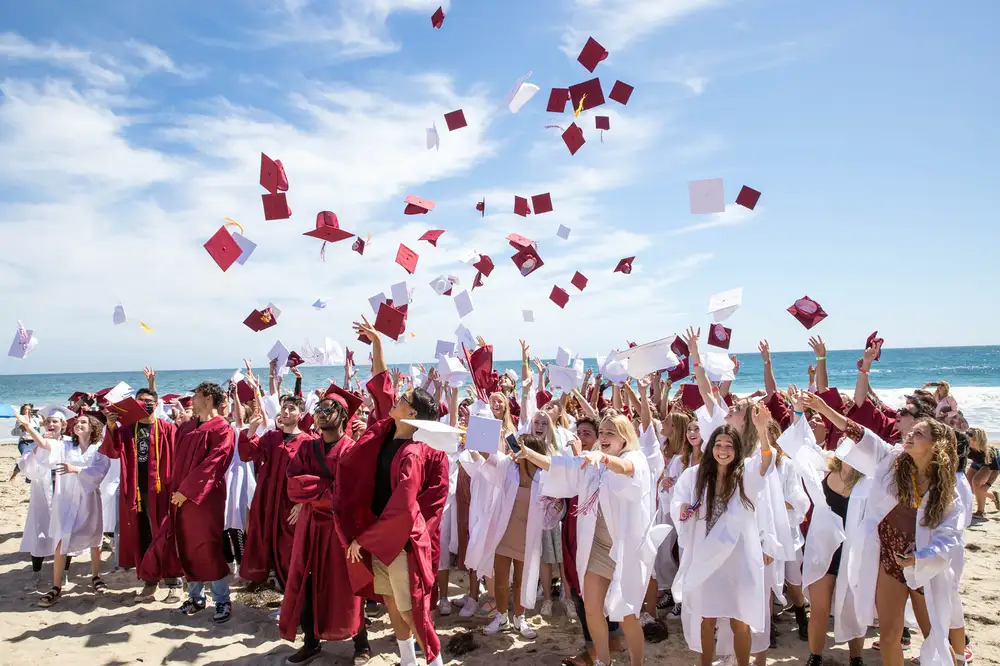 Laguna Beach High School showcasing reputable local schools.